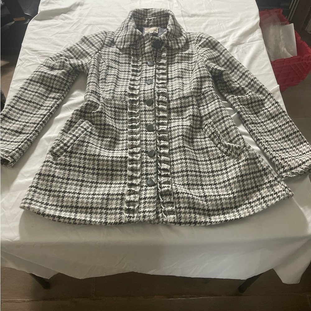 Rewind Women’s Houndstooth Coat Ruffle Trim Button Front Jacket Black Gray Sz S - Picture 6 of 14